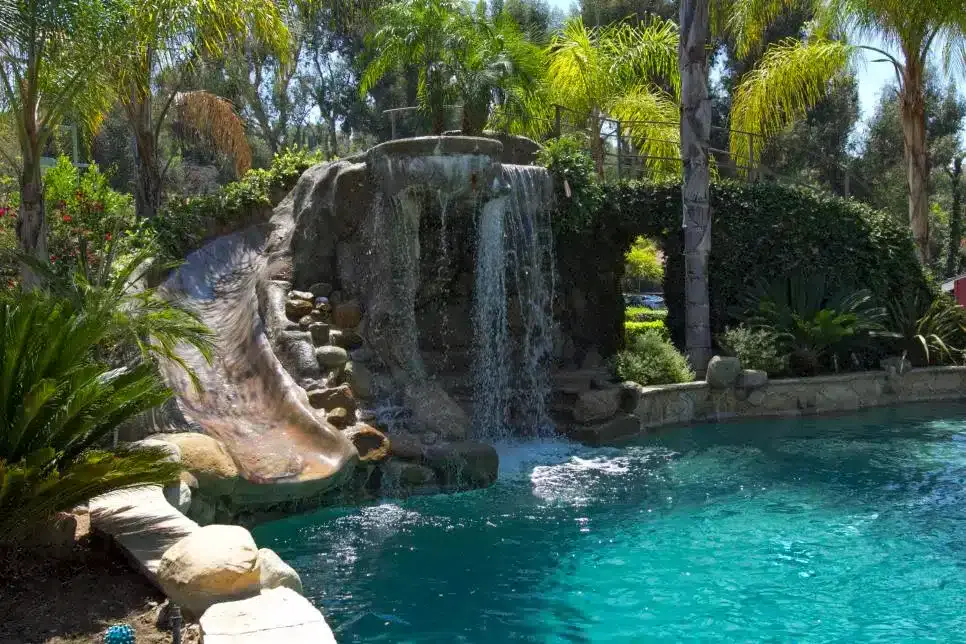 grotto-pool-3